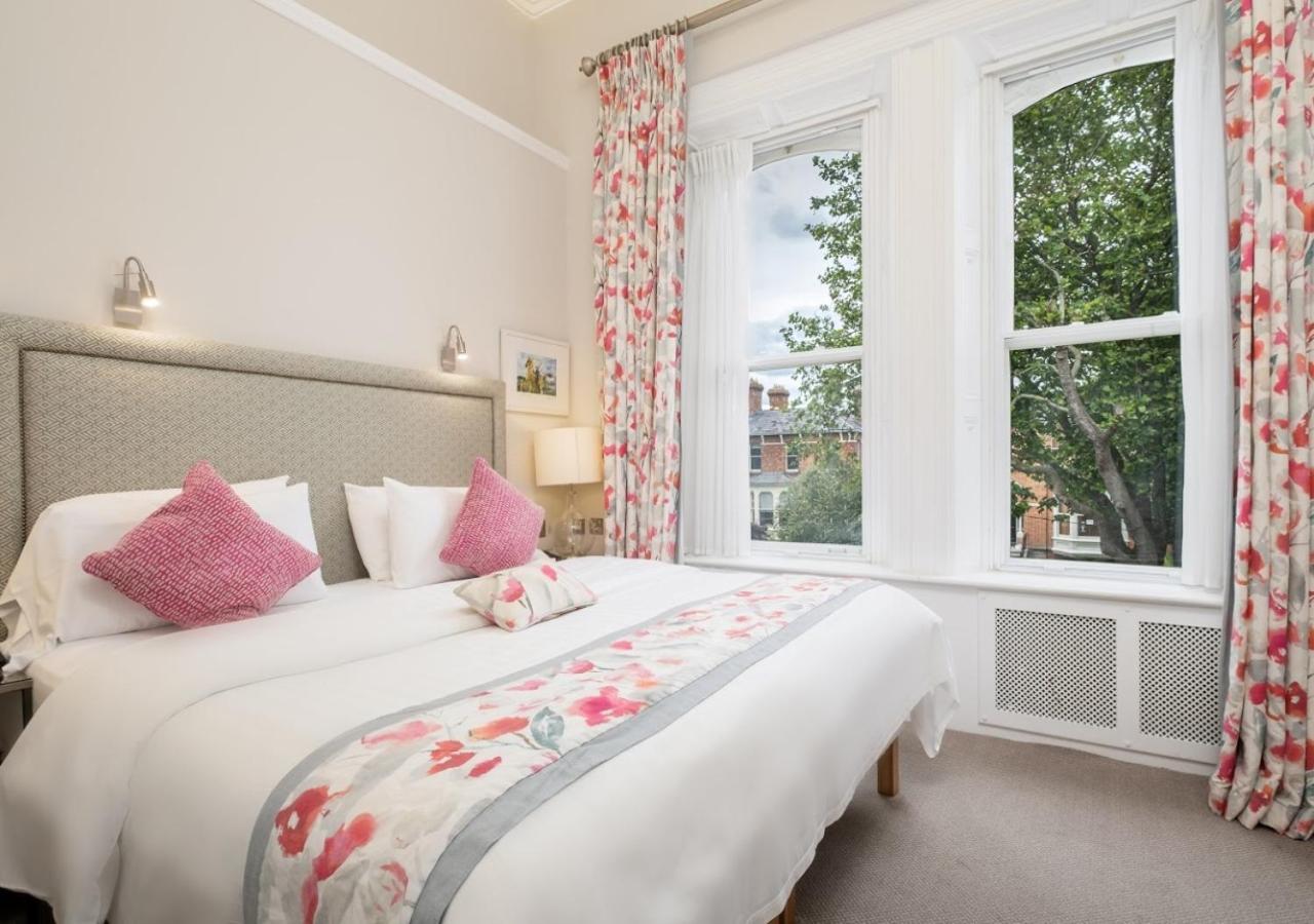 Roxford Lodge Hotel Dublin Kültér fotó